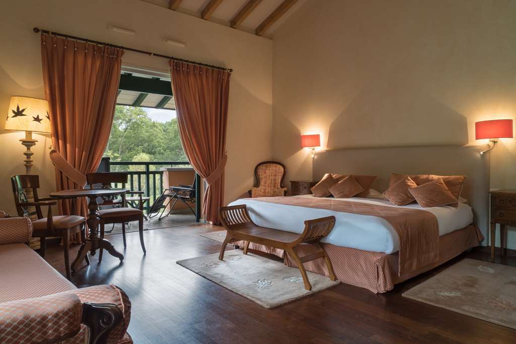 Hotel Les Freres Ibarboure Bidart Szoba fotó